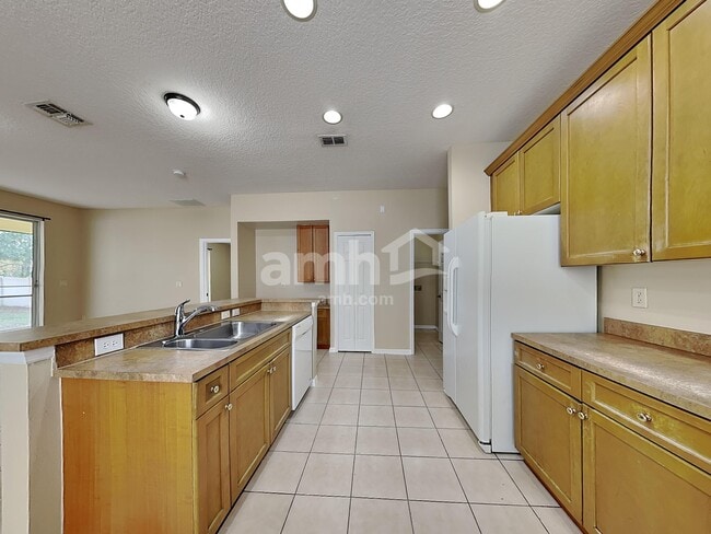 Photo - 13450 Sunkiss Loop