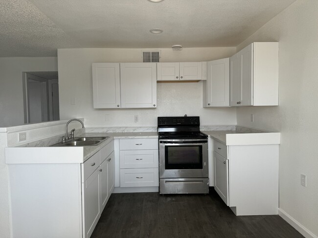 Photo - Newly remodeled 2BR - 1BA available Apartment Unit 179
