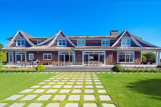 Photo - 178 Bay Ln