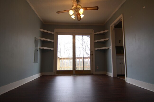 Photo - Lookout Drive-121 Unit Up