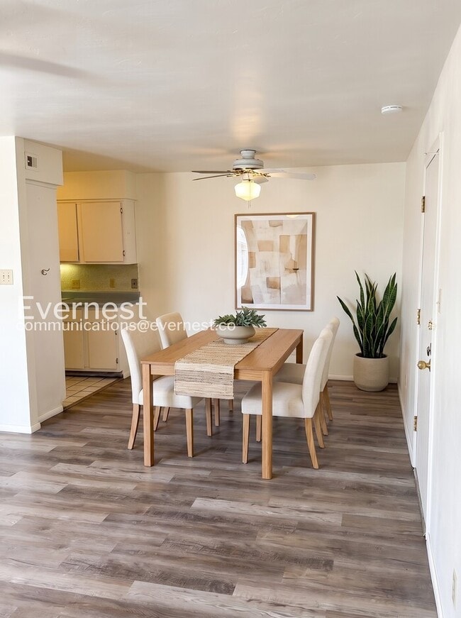 Building Photo - 2 Bed/2 Bath Condo with Modern Amenities / Coming Soon! Unit 312