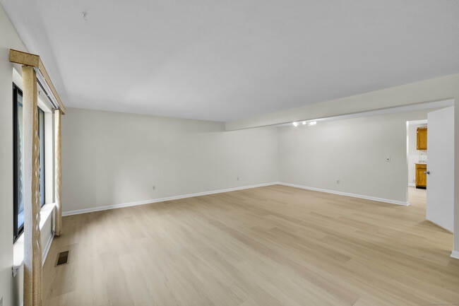 Photo - 103 Cliffside Dr Unit E 103