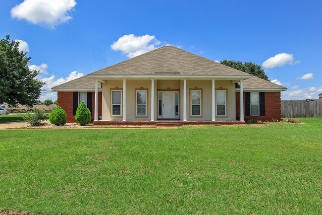 Prattville Rental available now! - Prattville Rental available now!
