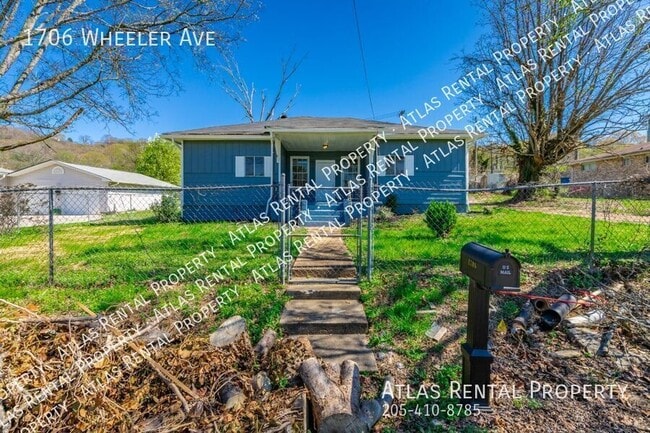 Building Photo - 1706 Wheeler Ave