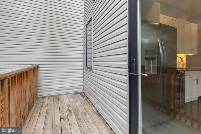 Photo - 2119 N Front St Unit 204