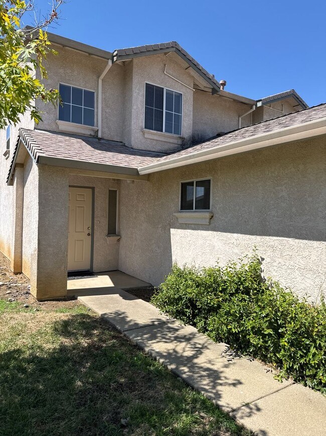 1023 Burton Dr Unit a