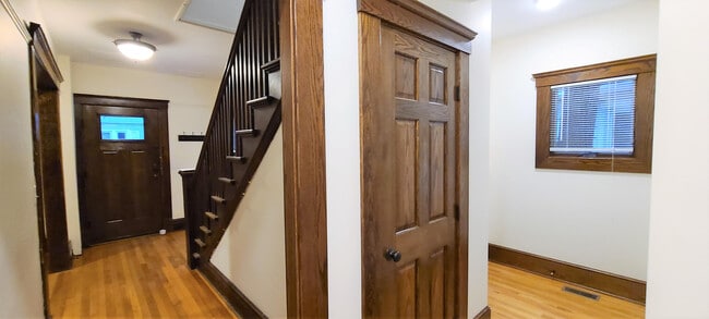 Photo - 1319 Forest Ct