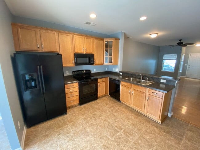 Photo - Beautiful Townhome located in the Cedar Mill Complex!
