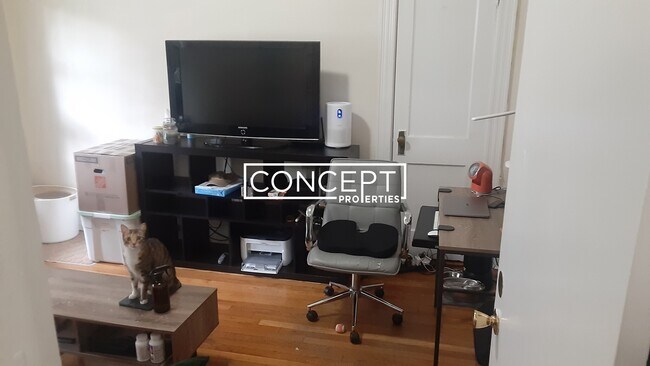Photo - 135 Washington St Unidad 24
