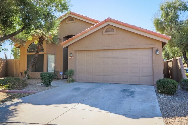 Front - 15629 N 51st St Casa