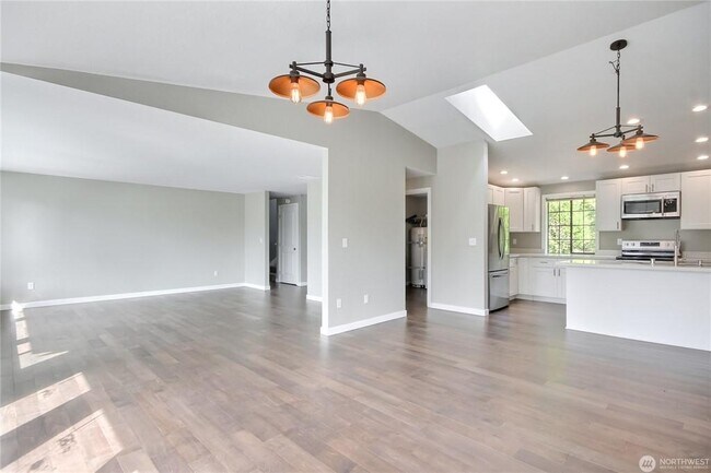 Photo - 5406 122nd Ave E