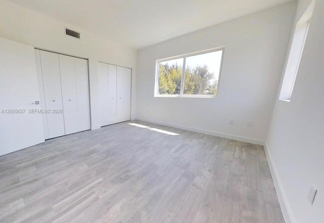 321 S Shore Dr Unit 12