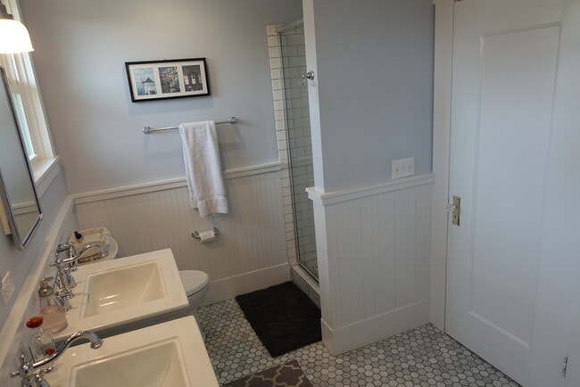 Photo - 575 Valle Vista Ave Unit 2