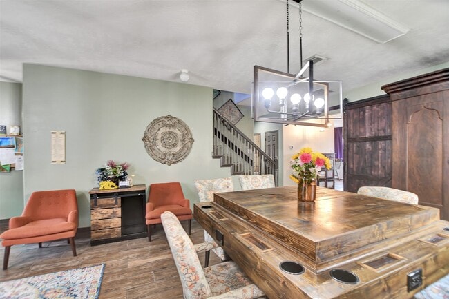 Photo - 6706 Lindale Manor Ct