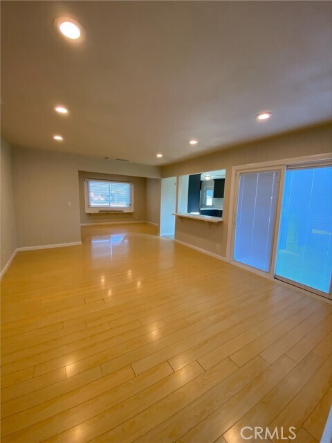 Photo - 16131 Warren Ln Casa