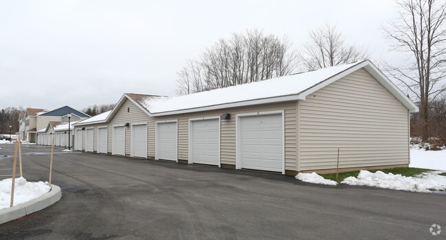 Garages - Locust View Apartments