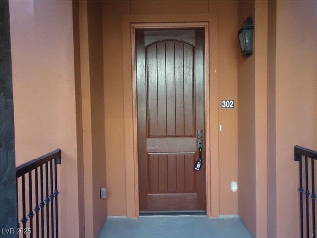 Photo - 64 Strada Principale Condo Unit 302