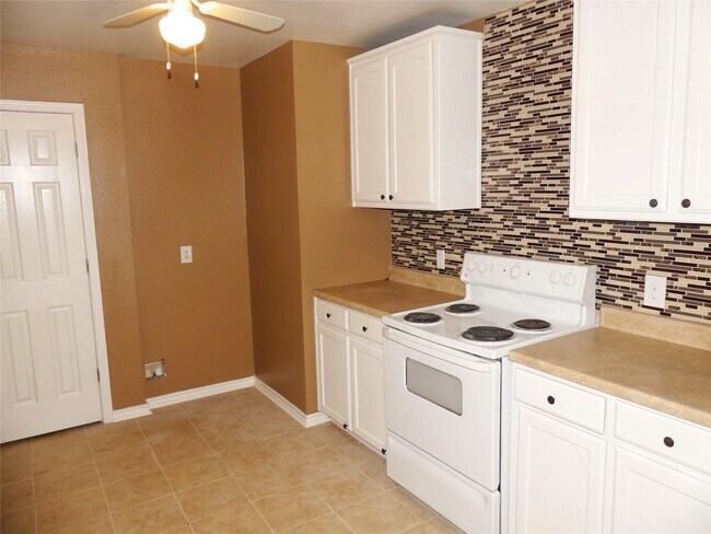 Photo - 108 S Cleveland Ave