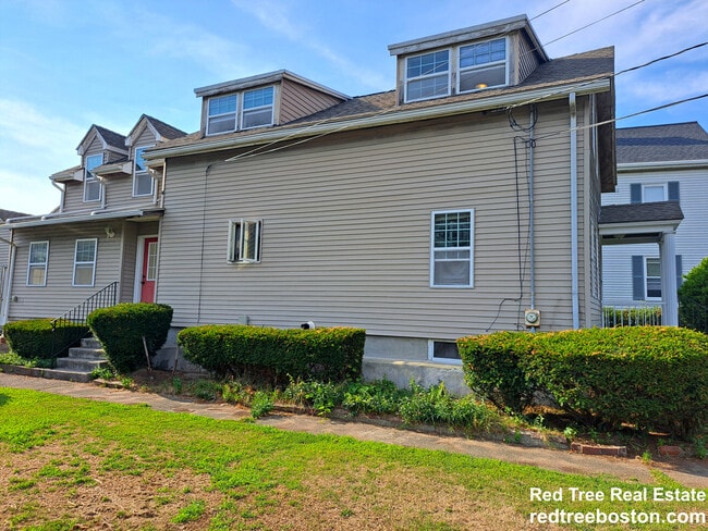 Photo - 158 Baker St