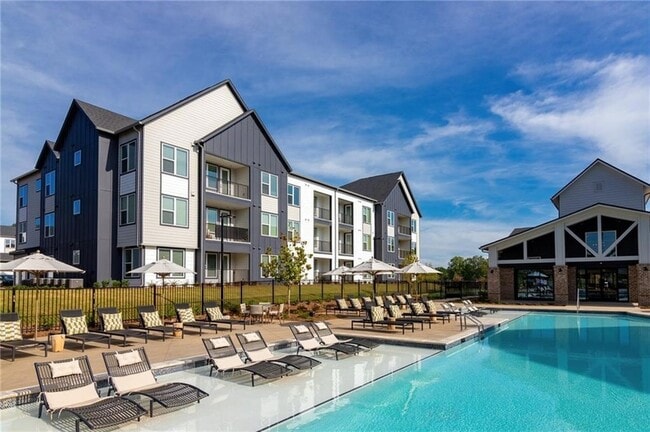 Photo - 3890 Floyd Rd