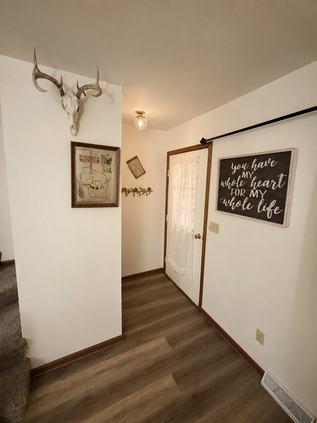 Photo - 529 Walnut St