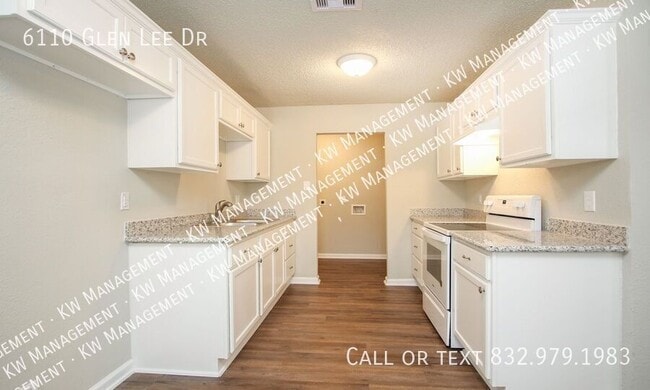 Photo - 6110 Glen Lee Dr