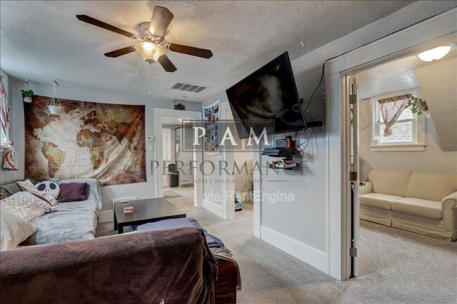 Photo - 3727 E Squire Ave