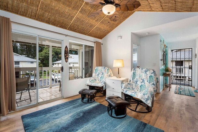 Building Photo - 2 Bedroom 2 Bathroom Fully Furnished Condo Unit 705