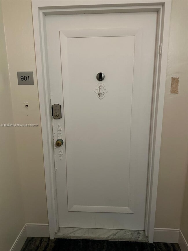 Photo - 18021 Biscayne Blvd Unidad 901