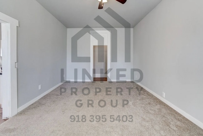 Photo - Park Apartments Unit 6