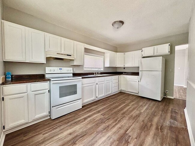 Photo - 3312 E Mishawaka Ave Unit 1 (Lower)