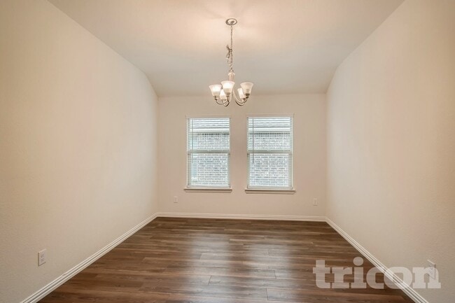 Photo - 1348 Renoir Dr