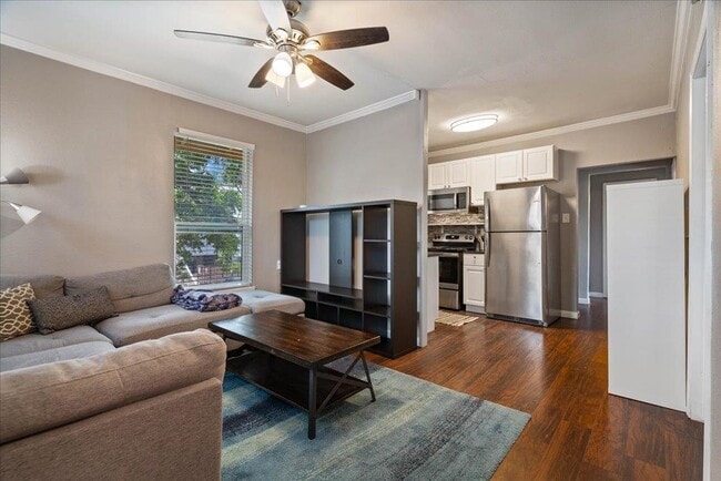 Photo - 204 E 30th St Condo Unit 204