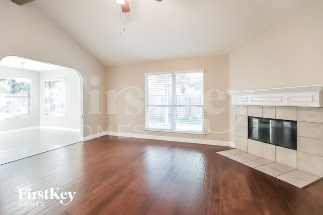 Photo - 17110 Yeoman Way