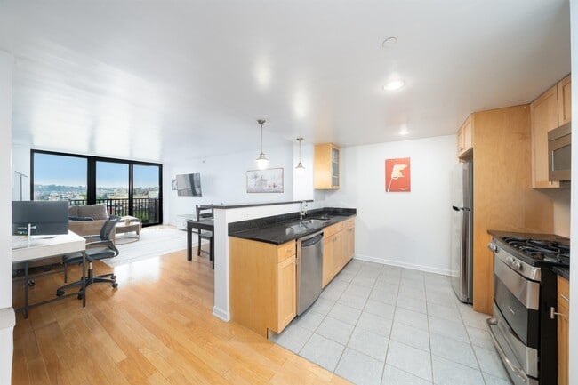 Photo - 700 Grove St Condo Unit 9V