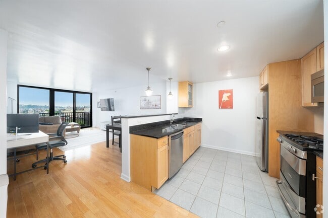 Building Photo - 700 Grove St Unit 9V Rental