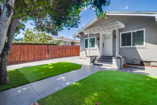 Photo - 3080 Island Ave Townhome