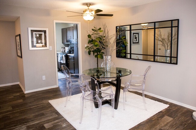Brooks Crossing Apartments
