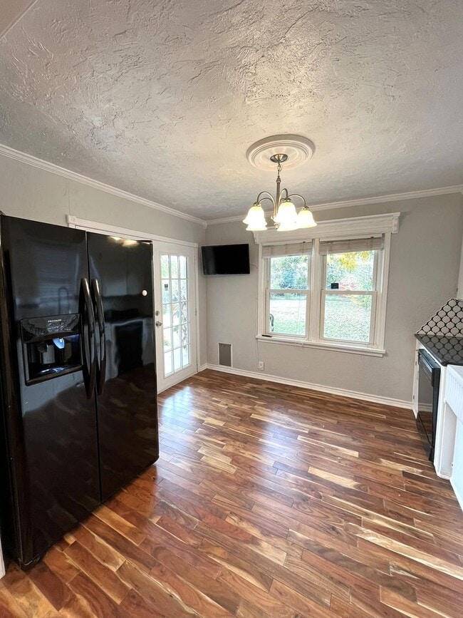 Photo - Cute 2 Bed 1 Bath in the Steve Pennington Addn