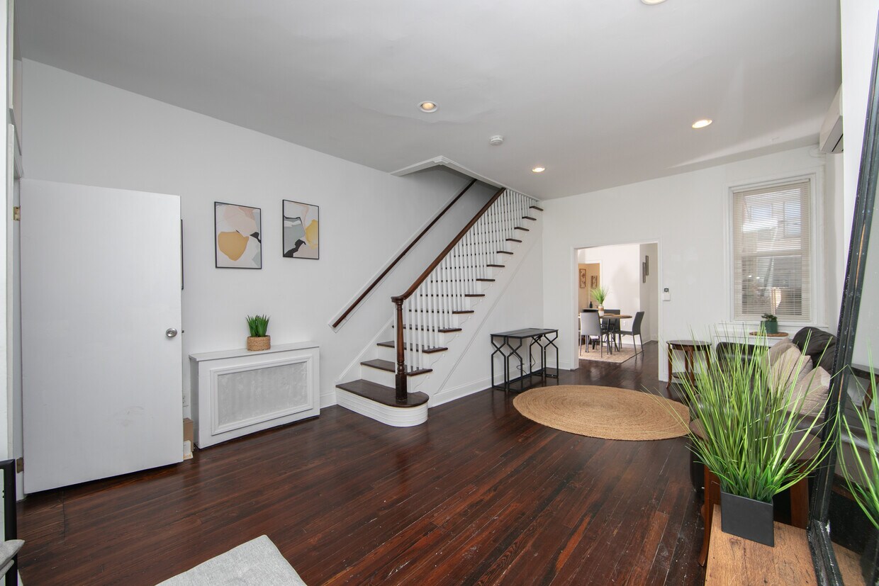 Photo - 2452 E Lehigh Ave (Philadelphia, PA)