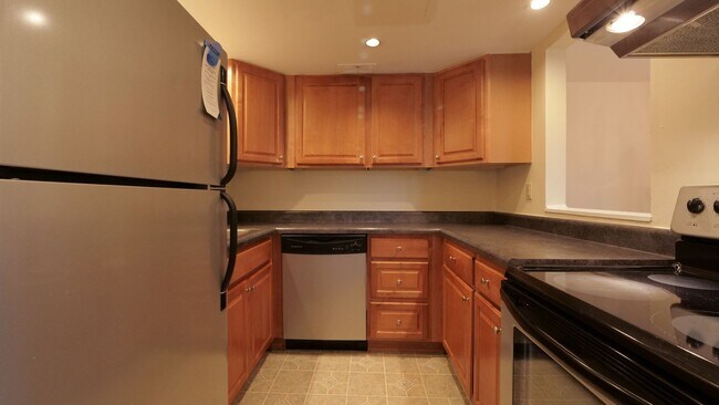 Photo - TRENT 559 Unit 559B