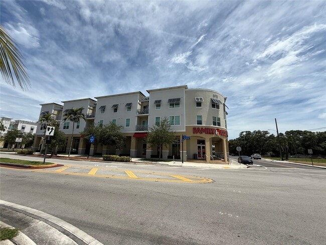Photo - 5978 SW 64th St Unit 202