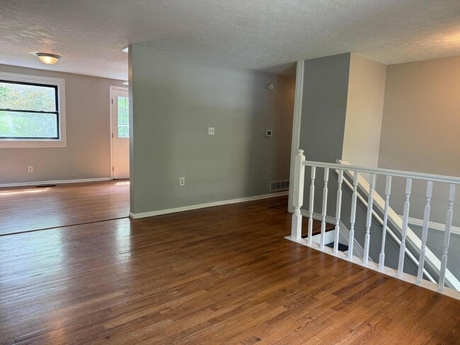 Photo - 2348 Warfield Dr