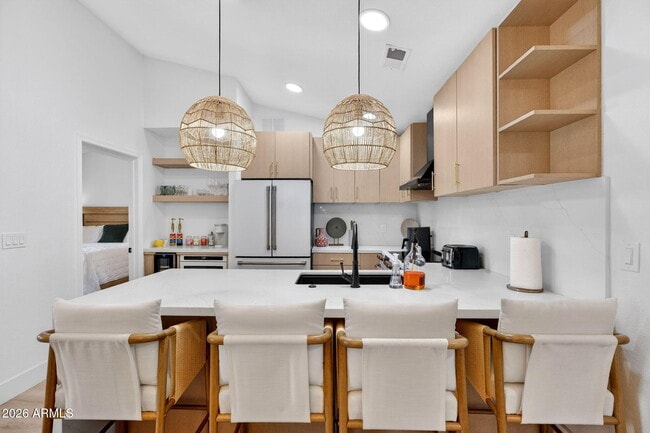 Building Photo - 4848 N 36th St Unit 207