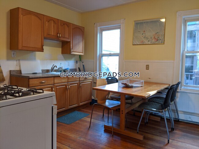 Photo - 771 Somerville Ave Apartment Unit 2