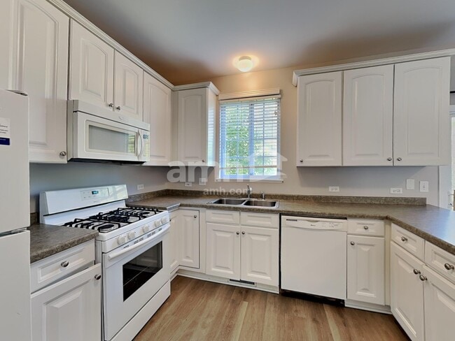Photo - 312 Evergreen Cir
