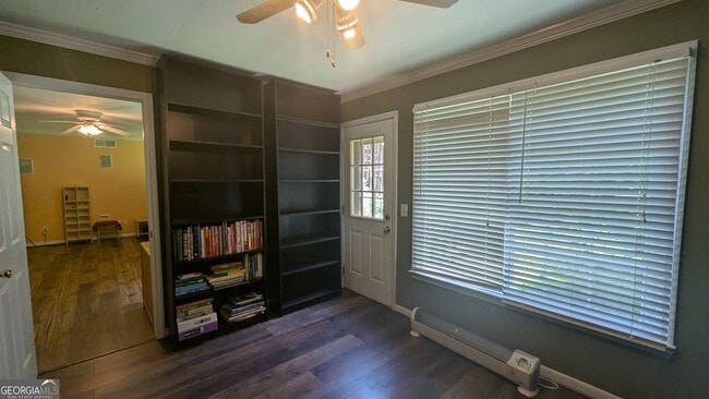 Building Photo - 1002 Deer Hollow Dr Rental