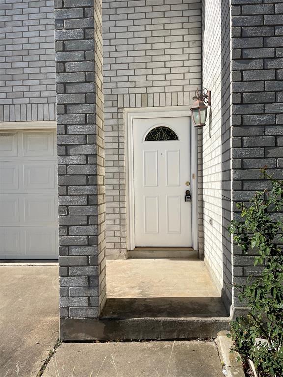 Photo - 2727 High Point Dr