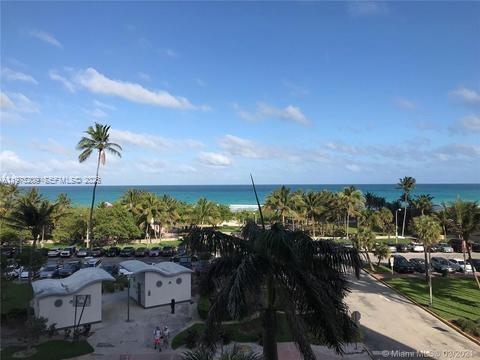 Building Photo - 6450 Collins Ave Unit 405