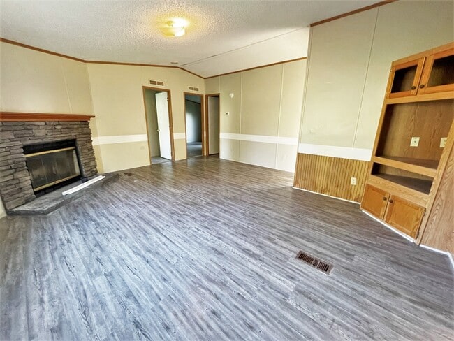 Photo - 3210 Landview Dr